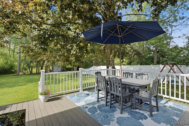 5370 Seneca Street, West Seneca, NY 14224