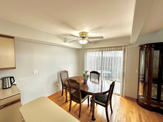 1133 N Knollwood Drive, Palatine, IL 60067