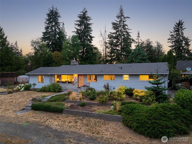 18930 66th Place W, Lynnwood, WA 98036