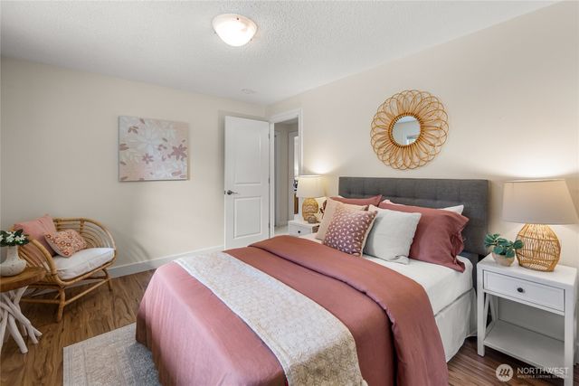 18930 66th Place W, Lynnwood, WA 98036