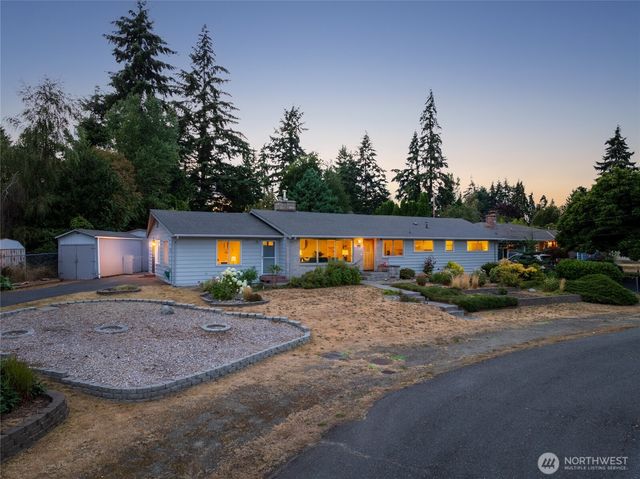 18930 66th Place W, Lynnwood, WA 98036