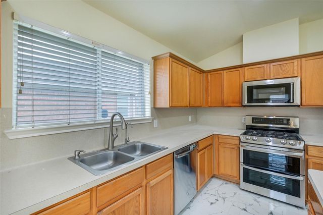 3018 Park Springs Lane, Sugar Land, TX 77479