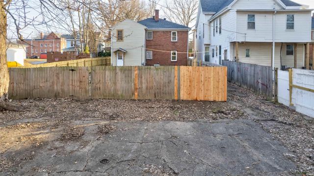 742 E Powell Avenue, Evansville, IN 47713