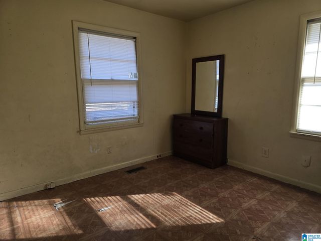 505 18TH AVENUE NW, Center Point, AL 35215