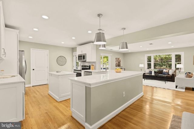 10210 CARROLL PL, Kensington, MD 20895