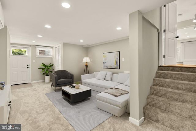 10210 CARROLL PL, Kensington, MD 20895