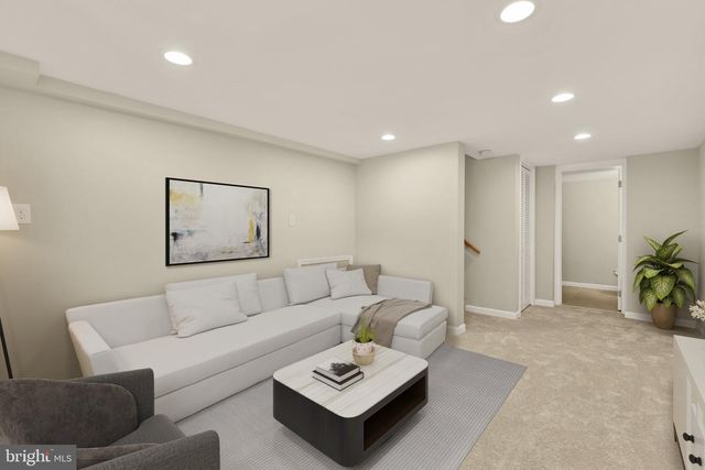 10210 CARROLL PL, Kensington, MD 20895