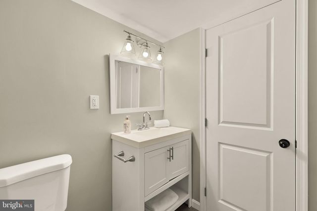 10210 CARROLL PL, Kensington, MD 20895