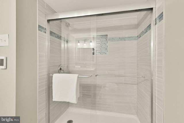 10210 CARROLL PL, Kensington, MD 20895