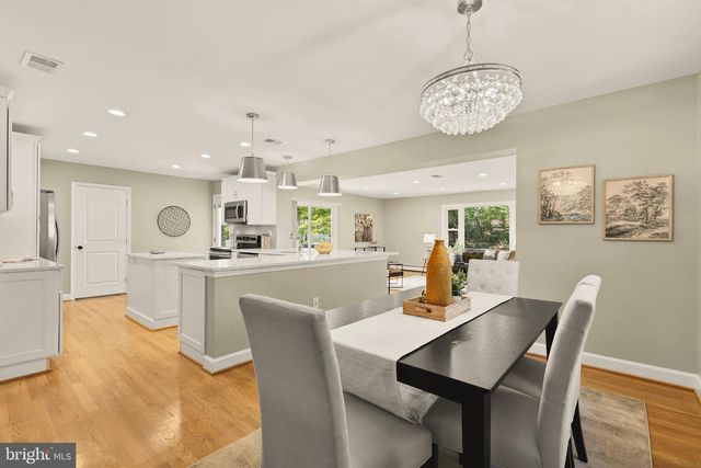 10210 CARROLL PL, Kensington, MD 20895