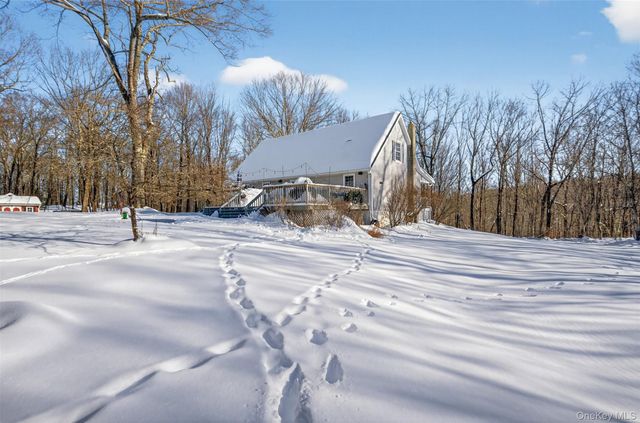 23 Briar Patch Lane, Clinton Corners, NY 12514