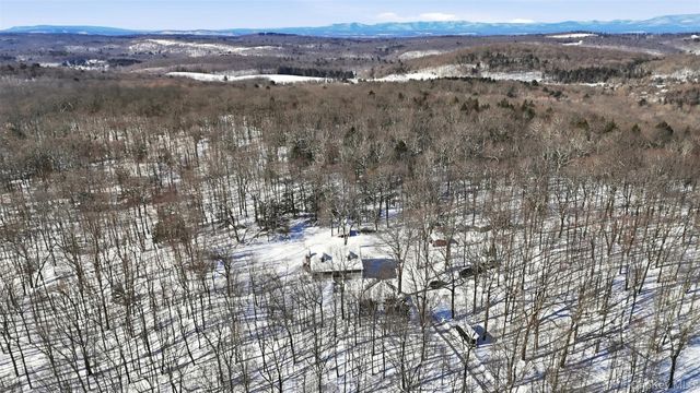 23 Briar Patch Lane, Clinton Corners, NY 12514