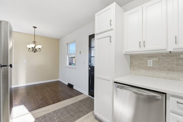 4326 N 15TH Street, Carter Lake, IA 51510