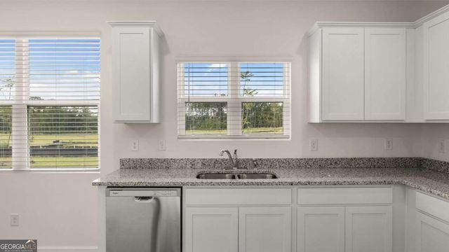 326 Friendship Oak Way, Hampton, GA 30228