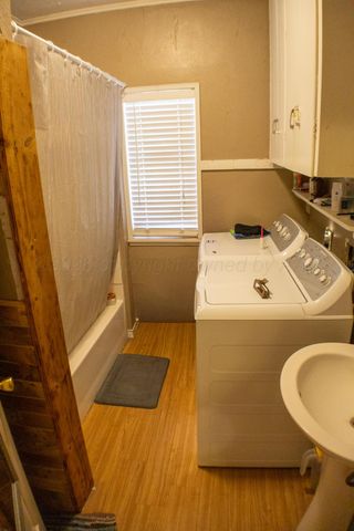 620 Waldron Street, Mclean, TX 79057