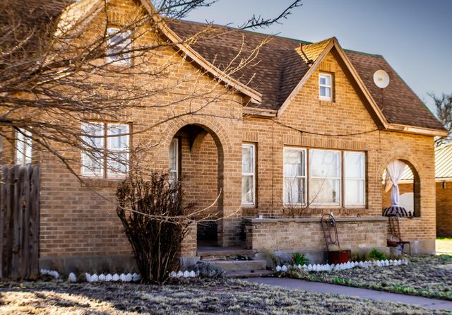 620 Waldron Street, Mclean, TX 79057