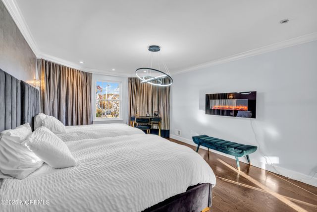 138 Nobility Court, Toms River, NJ 08755