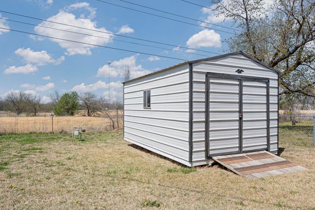 261 Sunset Drive, Vinita, OK 74301