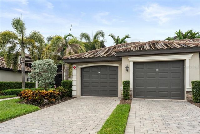 5614 PALMER CIRCLE 204, Lakewood Ranch, FL 34211