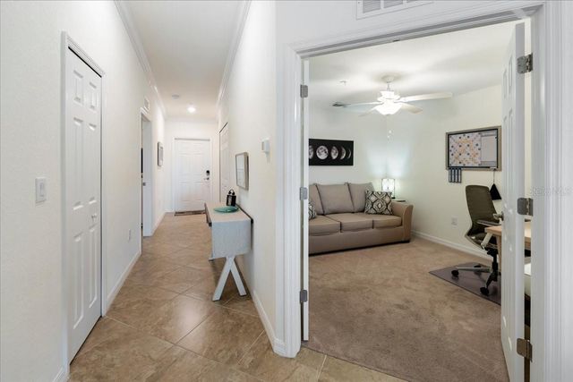 5614 PALMER CIRCLE 204, Lakewood Ranch, FL 34211