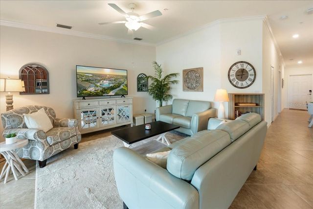 5614 PALMER CIRCLE 204, Lakewood Ranch, FL 34211