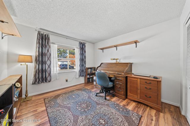 853 Lamplighter Drive NW, Palm Bay, FL 32907