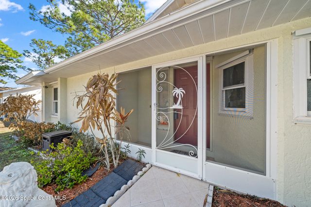 853 Lamplighter Drive NW, Palm Bay, FL 32907