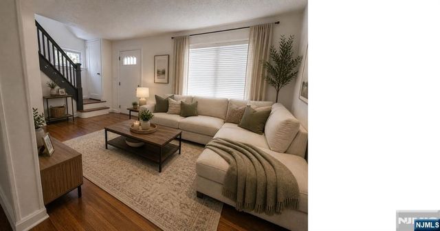 390 Chestnut Street, Paramus, NJ 07652