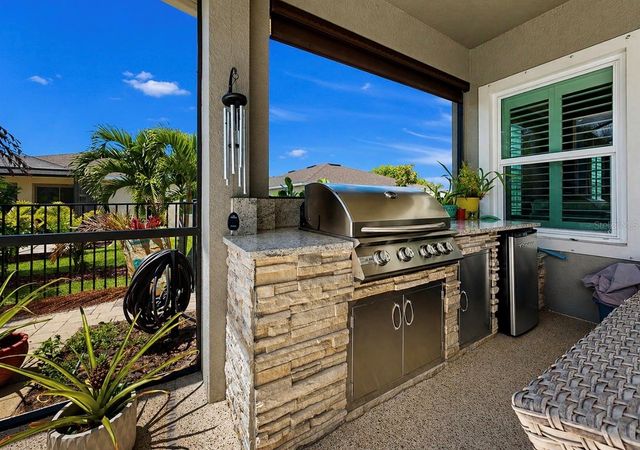 6921 EBB TIDE AVENUE, Apollo Beach, FL 33572
