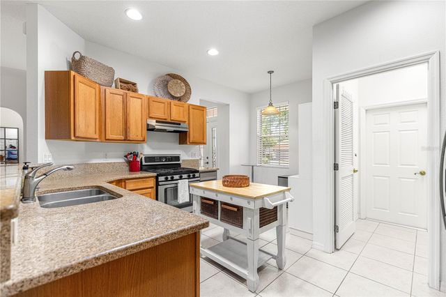 9317 SW 94TH LOOP, Ocala, FL 34481