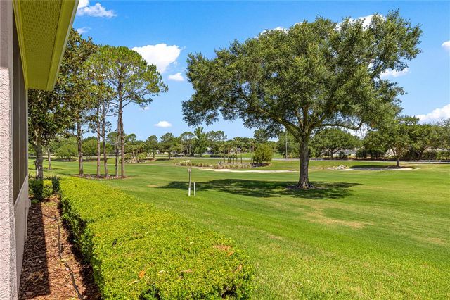 9317 SW 94TH LOOP, Ocala, FL 34481
