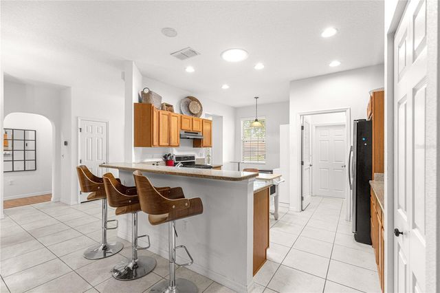 9317 SW 94TH LOOP, Ocala, FL 34481