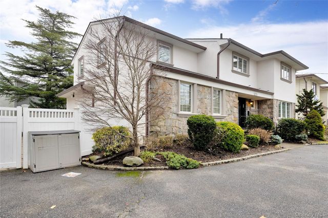 1013 SOUTH END, Woodmere, NY 11598