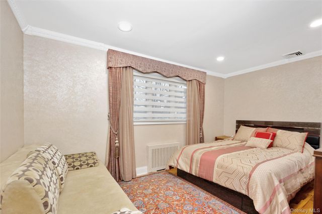 1013 SOUTH END, Woodmere, NY 11598