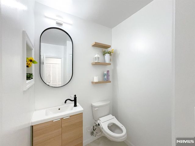 7002 Boulevard East 6B, Guttenberg, NJ 07093