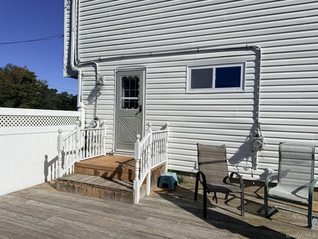4 Longbow Lane, South Setauket, NY 11720