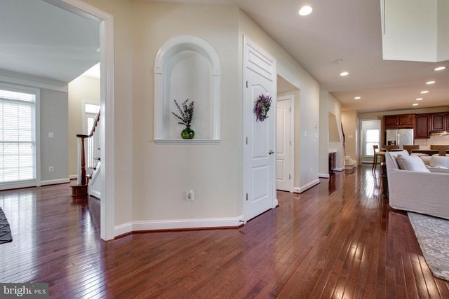 8734 WETHERED DR, Ellicott City, MD 21043