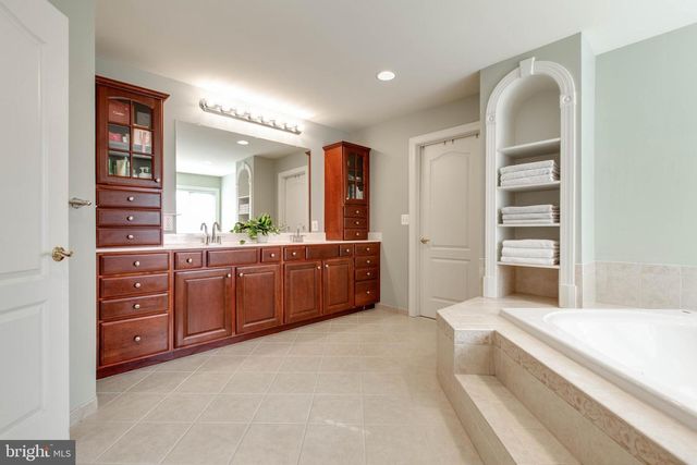 8734 WETHERED DR, Ellicott City, MD 21043