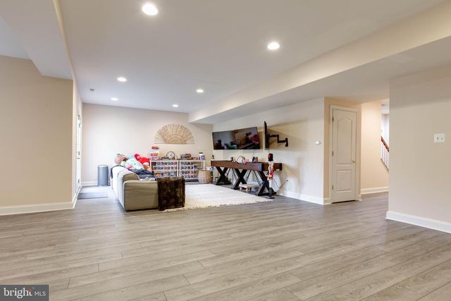 8734 WETHERED DR, Ellicott City, MD 21043