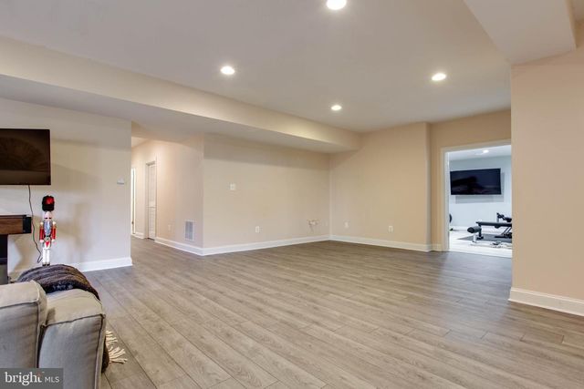 8734 WETHERED DR, Ellicott City, MD 21043