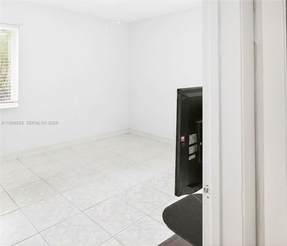 1560 NW 130th St, North Miami, FL 33167