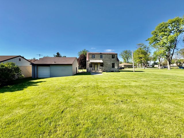 216 Berens Street, Dyer, IN 46311