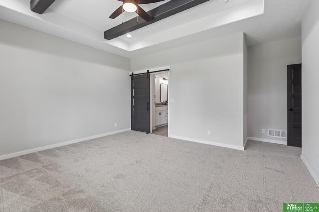 12359 Lake Vista Drive, Papillion, NE 68046