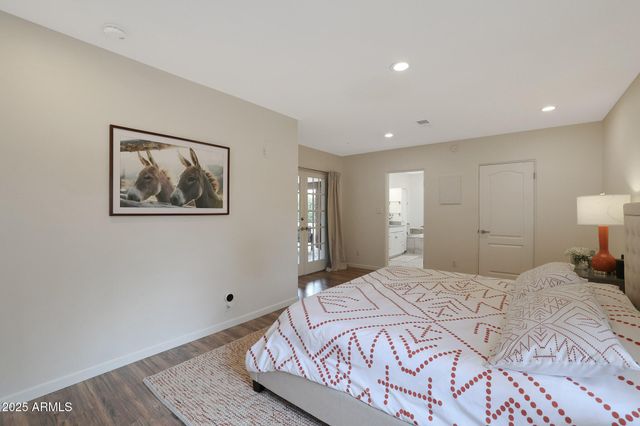 2226 E FAIRMOUNT Avenue, Phoenix, AZ 85016