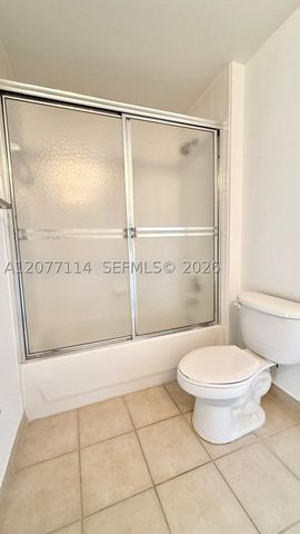 2806 Veronia Dr 303, Palm Beach Gardens, FL 33410