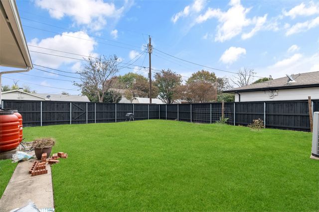 748 Vinecrest Lane, Richardson, TX 75080