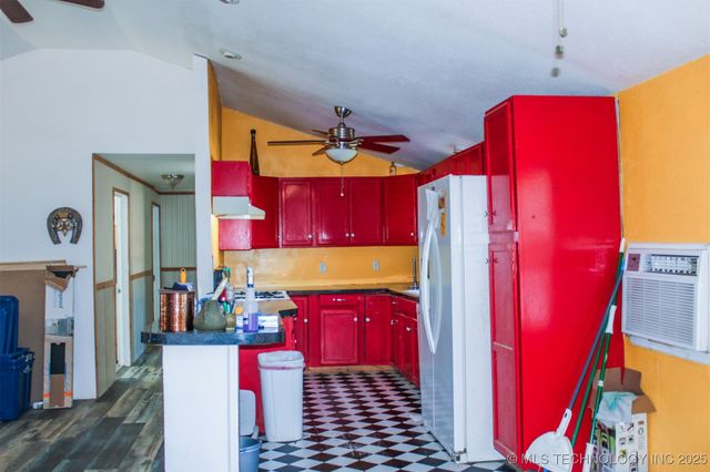 7224 W 303rd S, Porum, OK 74455