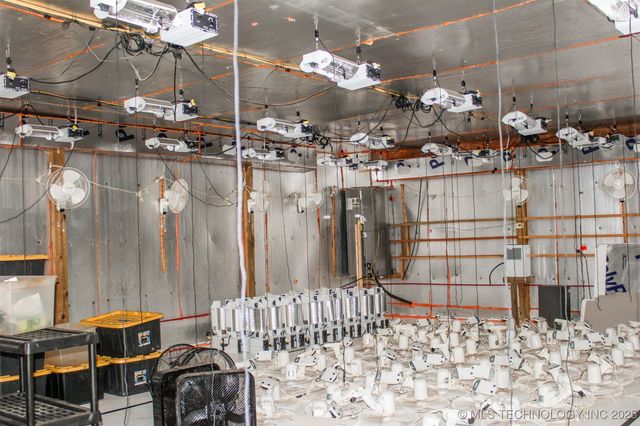 7224 W 303rd S, Porum, OK 74455