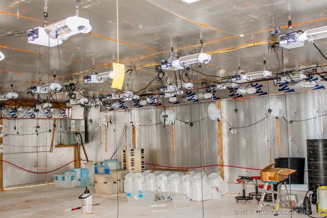 7224 W 303rd S, Porum, OK 74455