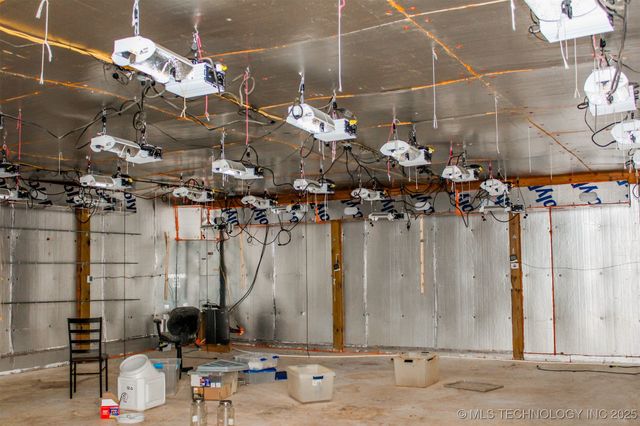 7224 W 303rd S, Porum, OK 74455